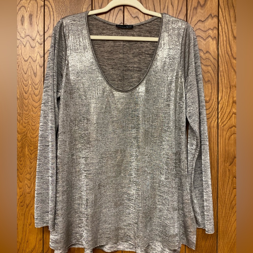 Women’s Zara blouse
